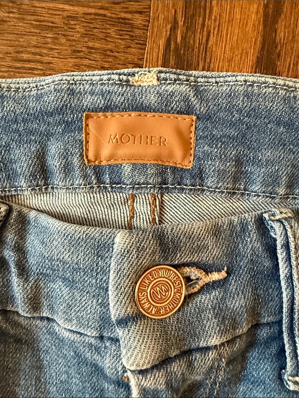 Light Blue Distressed Women’s Jeans